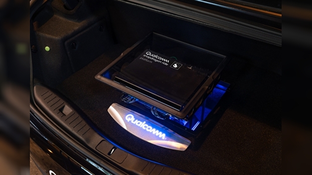 Qualcomm Innovates Vehicle Digital Transformation…  4th generation Snapdragon automotive platform released