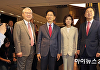 [포토] 김문수 후보, 조찬기도회 참석