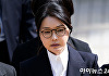'구속' 김건희 측 "식사가 안 넘어가는 현상…몸 많이 편찮다"