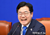 [포토] 활짝 웃는 박찬대 당대표 직무대행