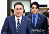 [포토] 최고위 참석하는 김병기 당대표 직무대행