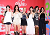 [포토] 윤아 응원해! 의리의리한 소녀시대