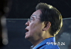 [포토] 애국가 부르는 이재명