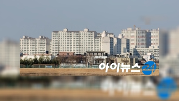 [2021 국감] 보증금 1155억 떼먹은 임대사업자…정상영업에 세제혜택까지 - Vimarsana News