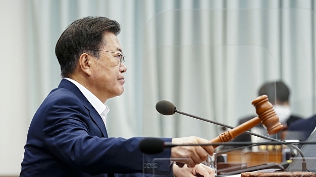 문대통령, 오늘 손실보상법 공포…"2차 추경도 서둘러야" - Vimarsana News