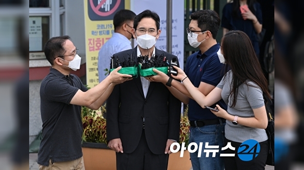 [이재용 가석방] '프로포폴 투약' 첫 재판 내달 7일로 연기 - Vimarsana News