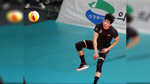 허수봉 '오늘만 같아라' 40점·트리플 크라운…현대캐피탈, 접전 끝 한국전력 꺾어 - Vimarsana News