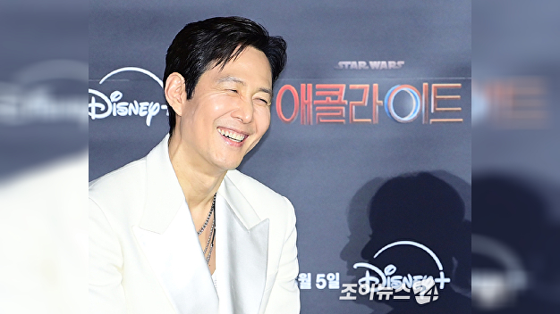 [포토]'<b>애콜라이트</b>' <b>이정재</b>, '<b>스타워즈</b>' 시리즈 입성