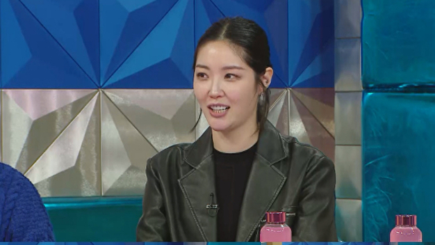 '<b>라스</b>' <b>김새롬</b> "미혼보다 돌싱…'<b>돌싱글즈</b>' 출연도 괜찮을듯"