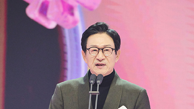 [<b>MBC</b>방송<b>연예대상</b>] '결혼지옥' <b>김응수</b>, 시사교양 특별상 "<b>대상</b> 후보로 알...