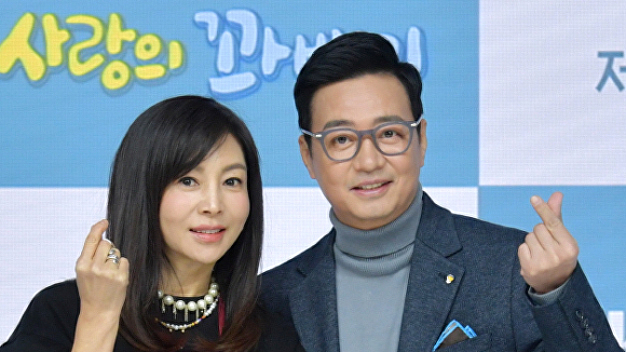 [포토]황신혜-윤다훈, '우리 잘 어울리나요?'