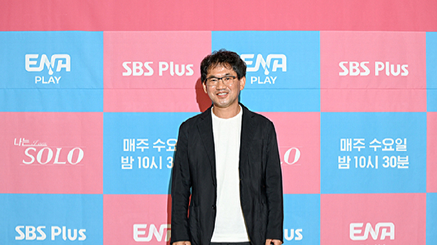 '나는솔로' <b>남규홍</b> PD-<b>작가</b> 갈등 수면 위로