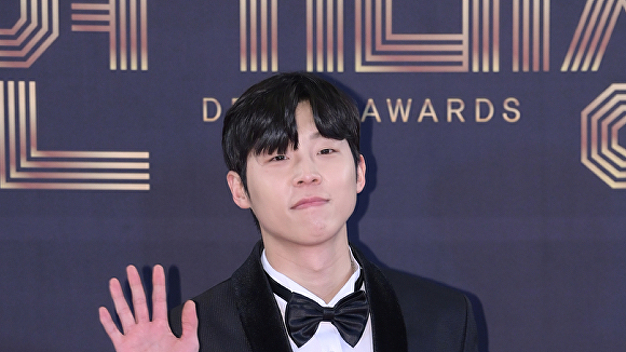 '뇌전증 병역비리' <b>송덕호</b>, 집행유예 2년…"기회 주면 입대할 것"