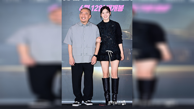 [포토]'<b>드라이브</b>' <b>박주현</b>, 감독님 좀 웃어요~