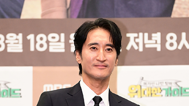 '위대한가이드' <b>신현준</b> "가이드 <b>텐션</b>에 <b>성대결절</b> 왔다"